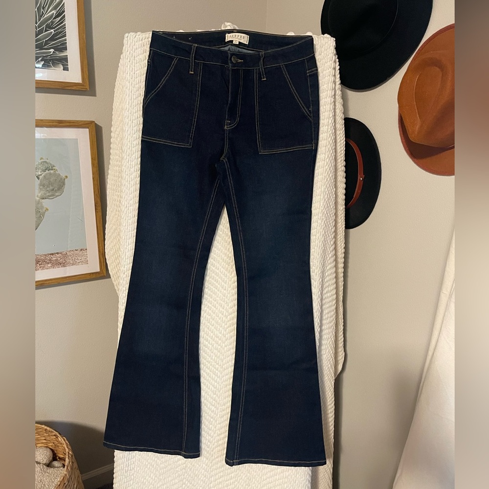 Francesca’s collection Harper Heritage boot cut blue jeans size 29